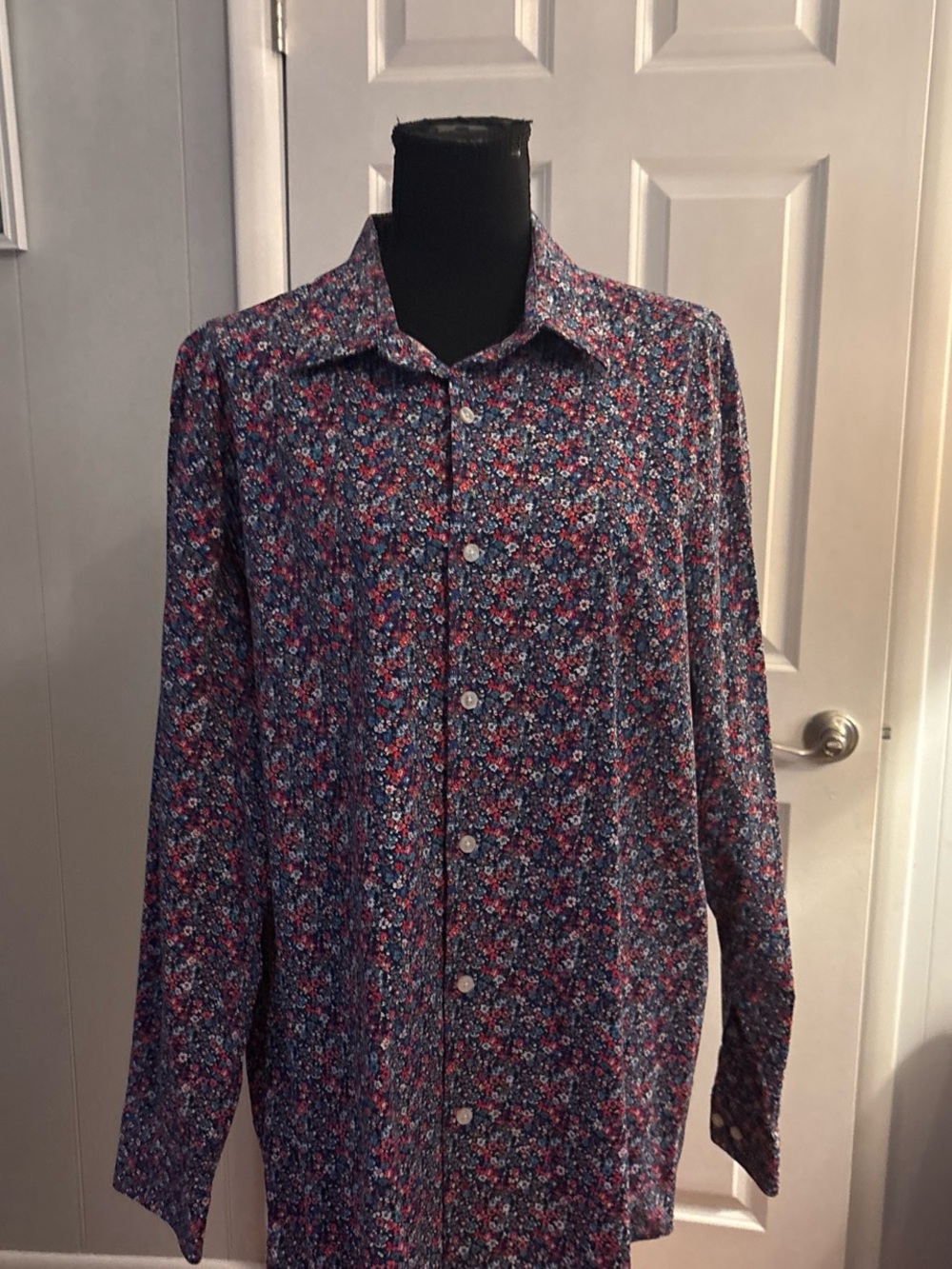 Apt. 9 Navy Floral Button-Down with Red & Pink Accents